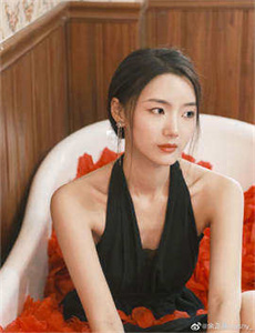 《欧美18精品A片-色戒电影无删减免费播放》